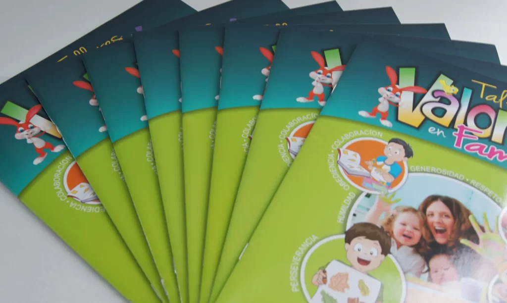 Revista grapada impresa por Stilo Media